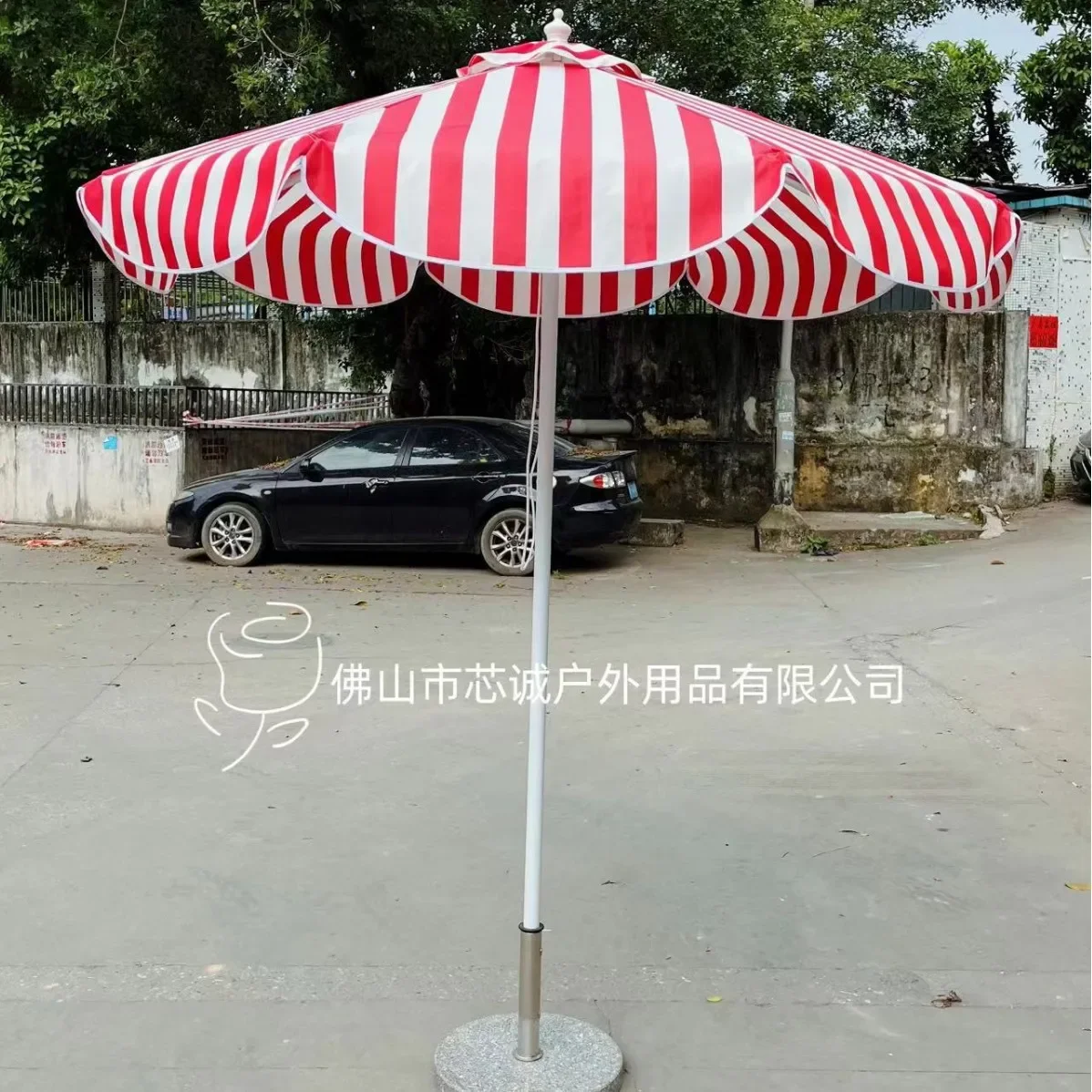 Retro red and white striped umbrella aluminum alloy middle column creative petal umbrella beach scenic villa garden outdoor
Retro red and white striped umbrella aluminum alloy middle column creative petal umbrella beach scenic villa garden outdoor