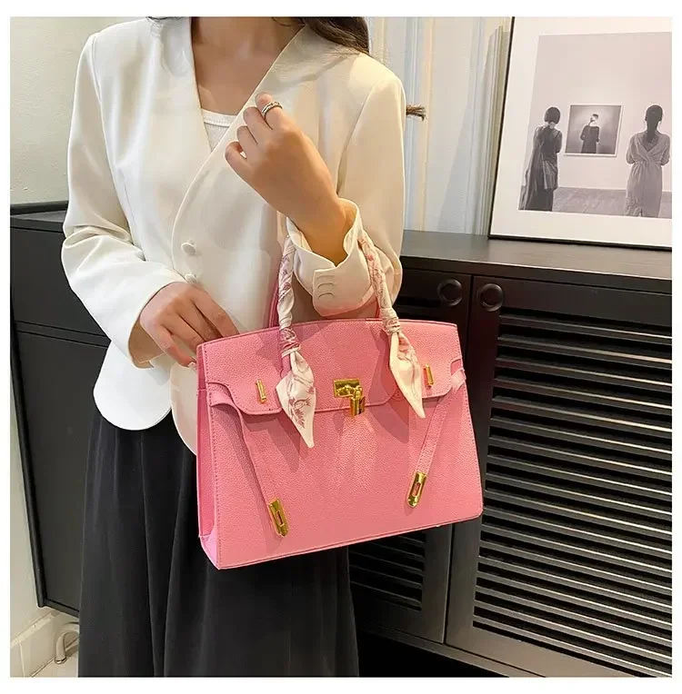 Women's Sustainable Crossbody Bag 2025 Lightweight Recycled Polyester Hip Bag,Waterproof Organizer for Summer Outfits,Beach&Gym
Women's Sustainable Crossbody Bag 2025 Lightweight Recycled Polyester Hip Bag,Waterproof Organizer for Summer Outfits,Beach&Gym