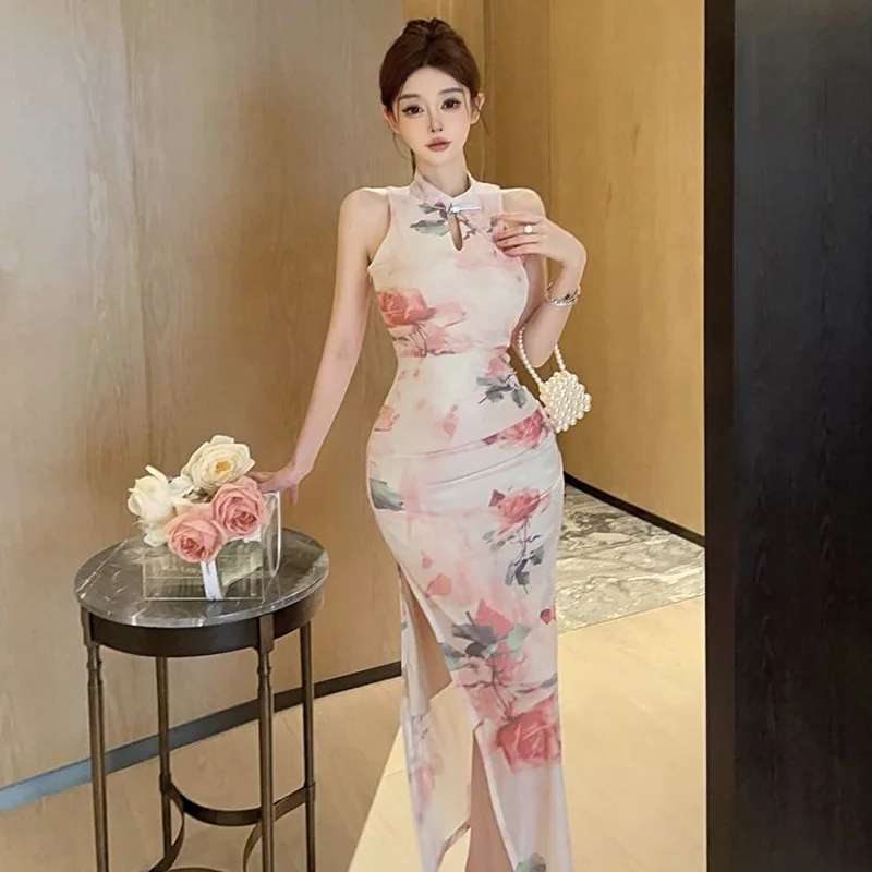 2024 Women's Vintage Clean and Elegant Chinese Style Daily Fashion Royal Sister Qipao Mesh Dress
2024 Women's Vintage Clean and Elegant Chinese Style Daily Fashion Royal Sister Qipao Mesh Dress
