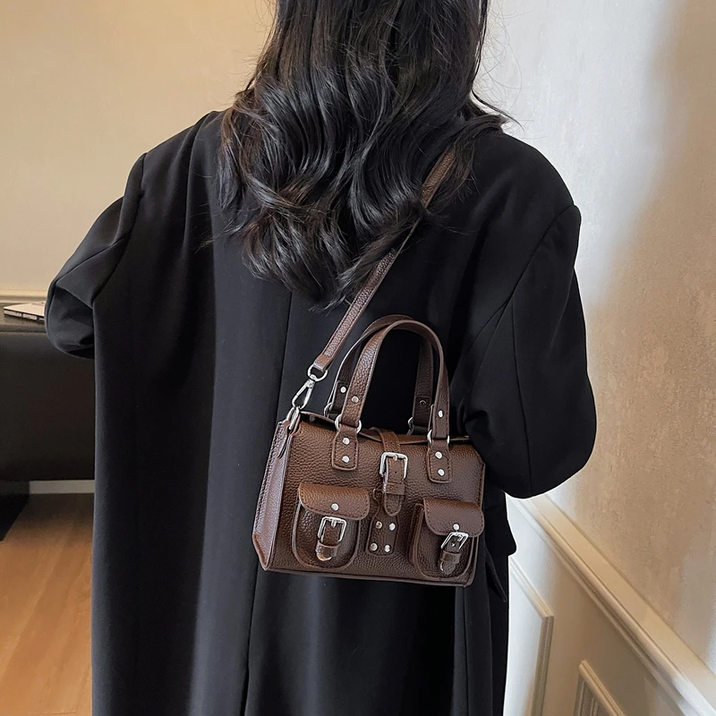 Elegant Women Leather Luxury Classic Designer Fashion Shoulder Tote Bag Crossbody Handbag For Everyday City Style
Elegant Women Leather Luxury Classic Designer Fashion Shoulder Tote Bag Crossbody Handbag For Everyday City Style