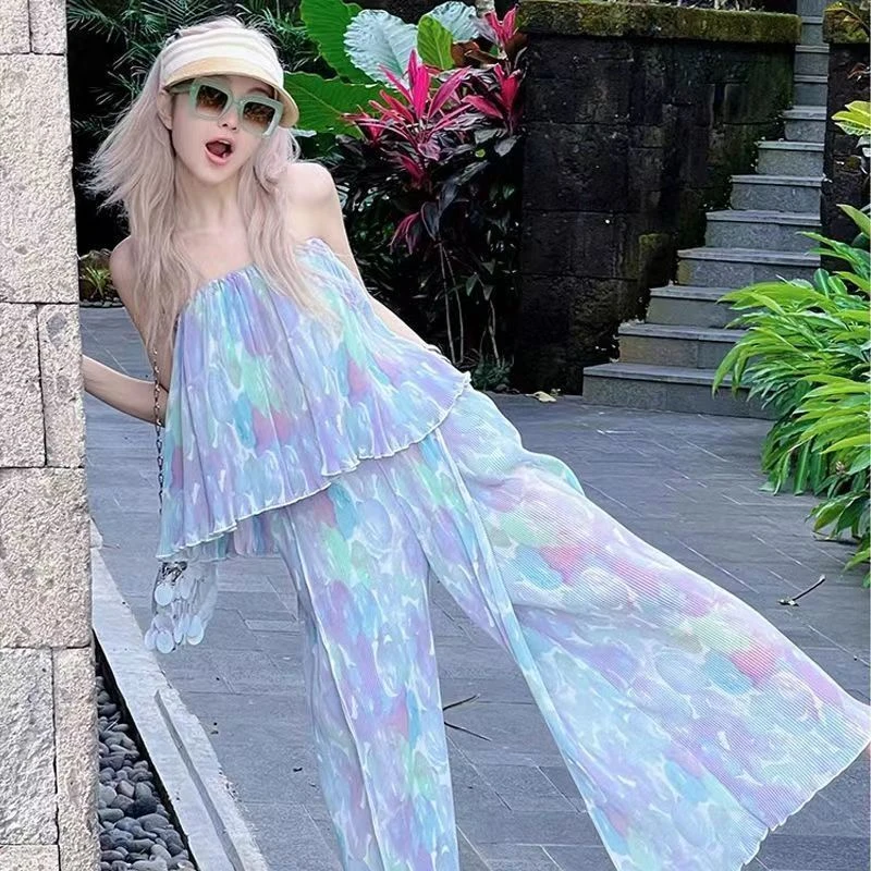 Sweet Suit in Spring and Summer of 2024 Colorful Floral Camisole Pleated Trousers Suit Commuter Mori Women's Suit
Sweet Suit in Spring and Summer of 2024 Colorful Floral Camisole Pleated Trousers Suit Commuter Mori Women's Suit
