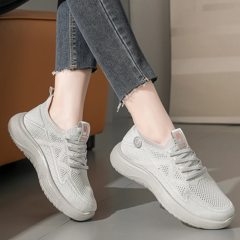 Elastic Soft Knit Slip on Sneakers High Air Permeability for Morning Walk Mall Sightseeing Balcony Rest Street Footwear
Elastic Soft Knit Slip on Sneakers High Air Permeability for Morning Walk Mall Sightseeing Balcony Rest Street Footwear