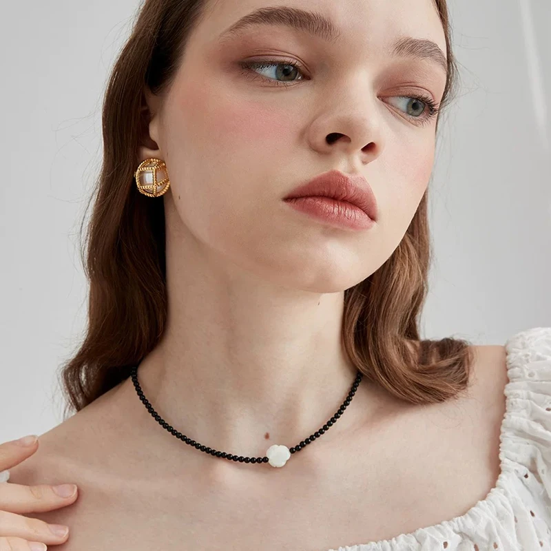 Black crystal necklace shell rose lucky flower star heart natural pearl necklace gift for Women mothers friends Valentine's Day
Black crystal necklace shell rose lucky flower star heart natural pearl necklace gift for Women mothers friends Valentine's Day
