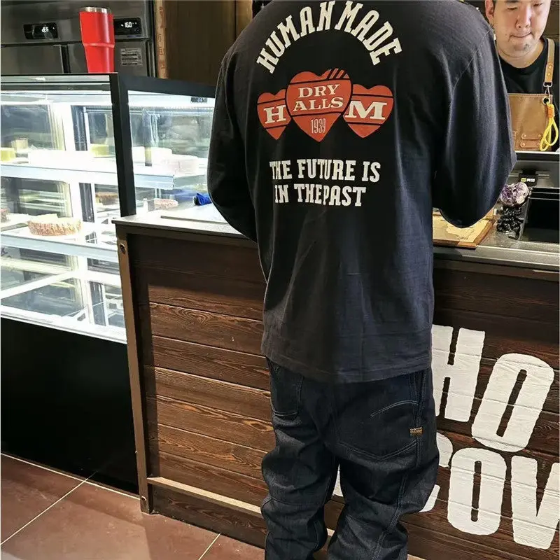 2025 модная винтажная свободная футболка унисекс с длинными рукавами из бамбука и хлопка с маленькой вышивкой на спине и принтом сердца, универсальный базовый слой
2025 модная винтажная свободная футболка унисекс с длинными рукавами из бамбука и хлопка с маленькой вышивкой на спине и принтом сердца, универсальный базовый слой