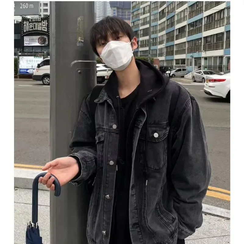 Black denim men's coat Spring new Japanese fashion brand plankton handsome loose Spring and autumn men jacket size 3XL
Black denim men's coat Spring new Japanese fashion brand plankton handsome loose Spring and autumn men jacket size 3XL