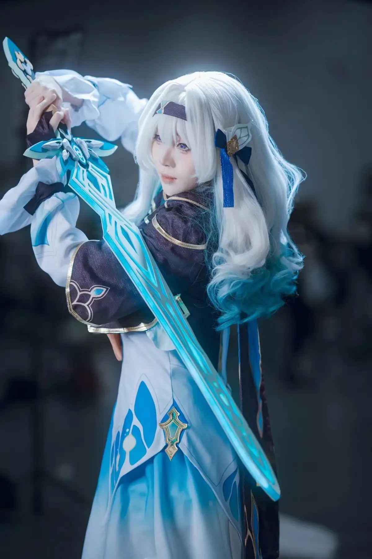 Firefly Cos Luminous Sword Weapons Game Honkai Star Rail Cosplay Prop Halloween Christmas Party Costume Accessory Luminous Prop
Firefly Cos Luminous Sword Weapons Game Honkai Star Rail Cosplay Prop Halloween Christmas Party Costume Accessory Luminous Prop