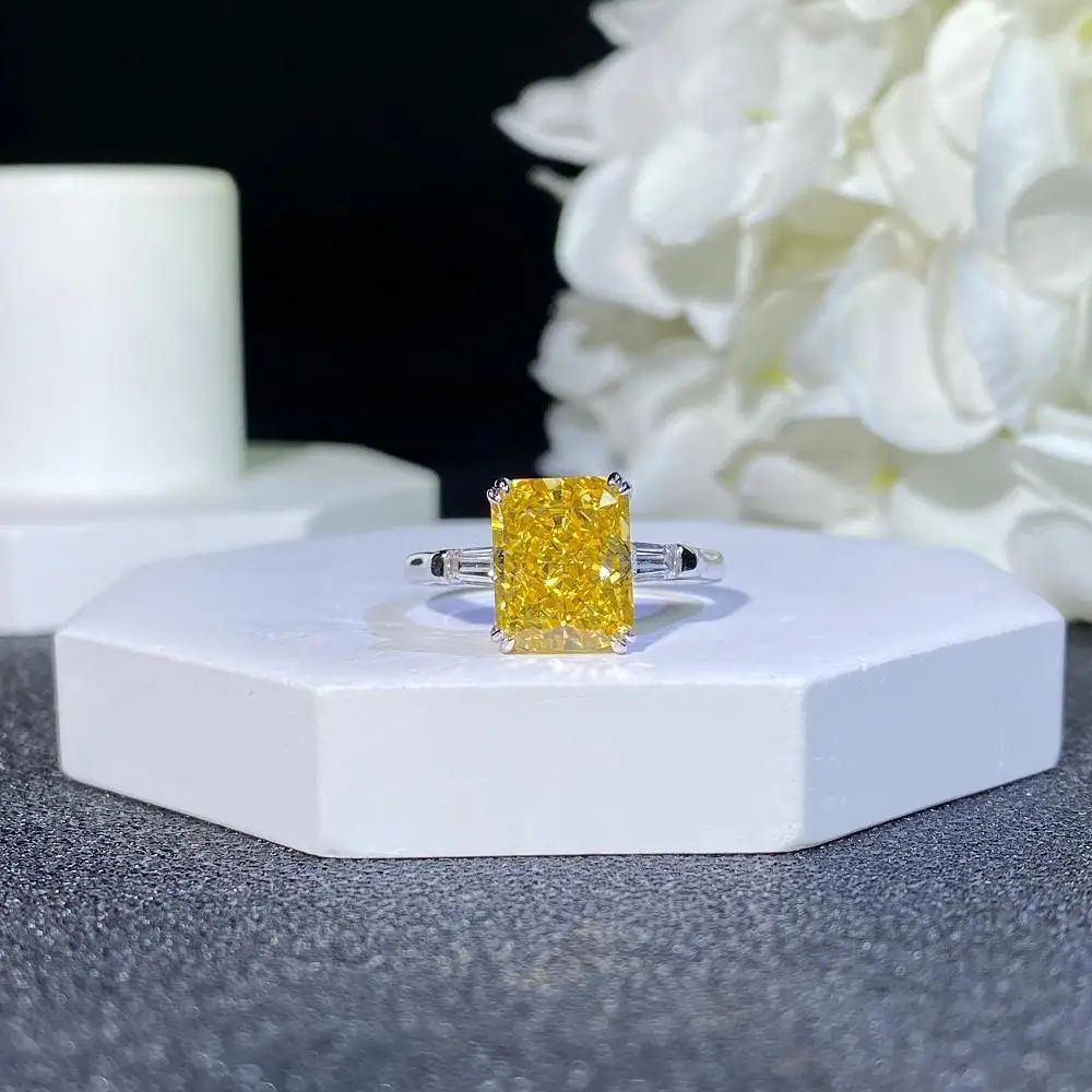 S925 sterling silver 4 carats ice flower cut yellow diamond diamond ring haute couture colored treasure women's luxury jewelry
S925 sterling silver 4 carats ice flower cut yellow diamond diamond ring haute couture colored treasure women's luxury jewelry