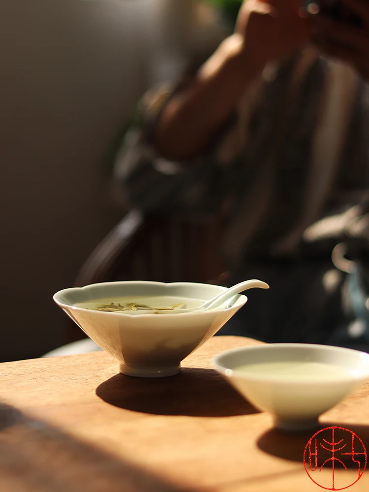 Classic Song Dynas Yue Blue Six ove Gourd aped Cerc Bowl Pure Handmade Purple Clay Tea Pot Support Jingdezhen Porce...
Classic Song Dynas Yue Blue Six ove Gourd aped Cerc Bowl Pure Handmade Purple Clay Tea Pot Support Jingdezhen Porce...