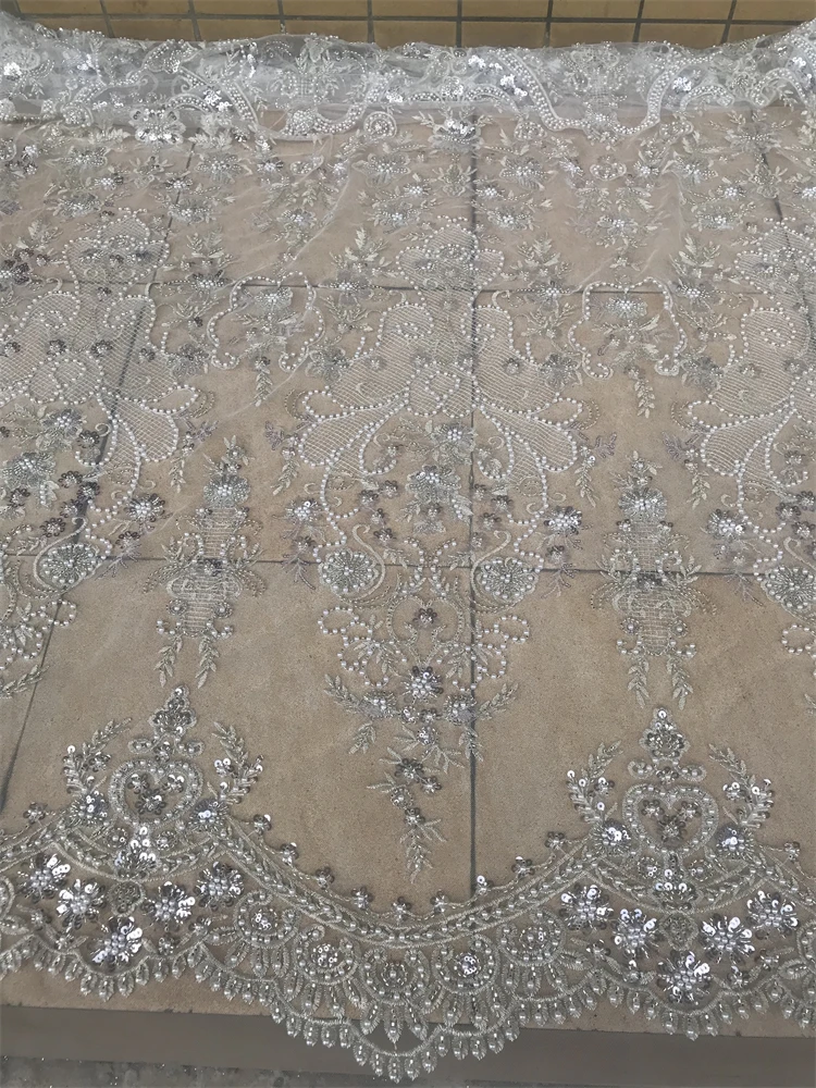 African Nigeria Lace Fabric with beads and sequins High Quality SYJ-13028827 Lace for Women Wedding Party Dresses
African Nigeria Lace Fabric with beads and sequins High Quality SYJ-13028827 Lace for Women Wedding Party Dresses