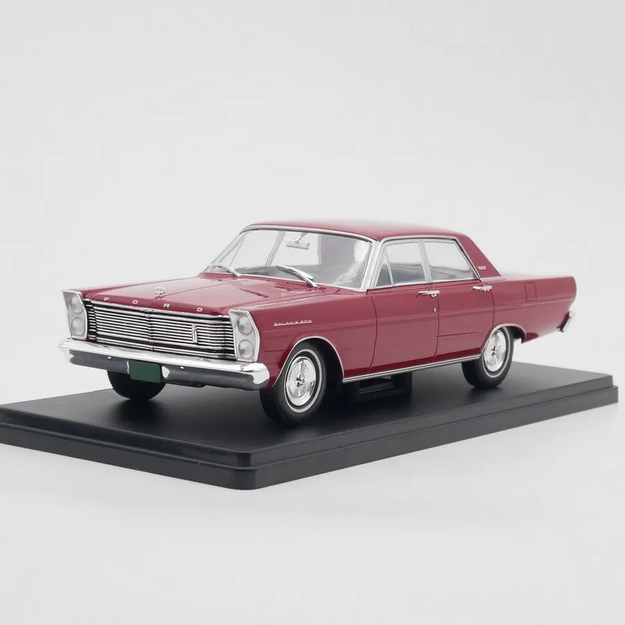 Diecast Ixo 1:24 Scale Ford 500 Galaxy Muscle Car Alloy Car Model
Diecast Ixo 1:24 Scale Ford 500 Galaxy Muscle Car Alloy Car Model