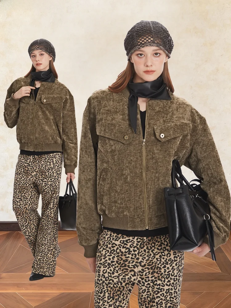 Retro American Style Short Sherpa Jacket Women's Loose Fit Baseball Collar Slimming Spring 2026 Fashion Outerwear
Retro American Style Short Sherpa Jacket Women's Loose Fit Baseball Collar Slimming Spring 2026 Fashion Outerwear