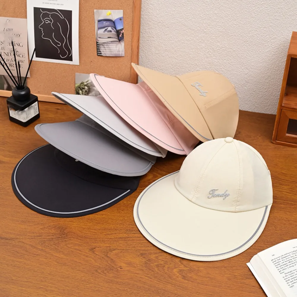 Breathable Wide Brim Sunscreen Baseball Hat Quick Dry Sun Protection Women Sun Hat UV Protection Adjustable Empty Top Hat Women
Breathable Wide Brim Sunscreen Baseball Hat Quick Dry Sun Protection Women Sun Hat UV Protection Adjustable Empty Top Hat Women