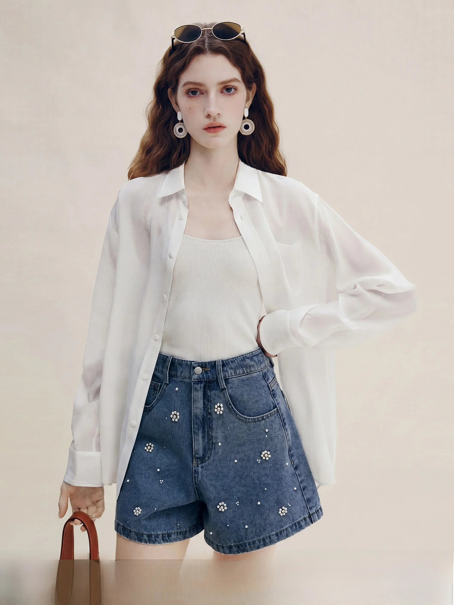 Manxen White Embroidered Blurry Sensation Acetate Shirt Spring 2026 New Thin Collar Stand up Cardigan Top Women's Fashion
Manxen White Embroidered Blurry Sensation Acetate Shirt Spring 2026 New Thin Collar Stand up Cardigan Top Women's Fashion