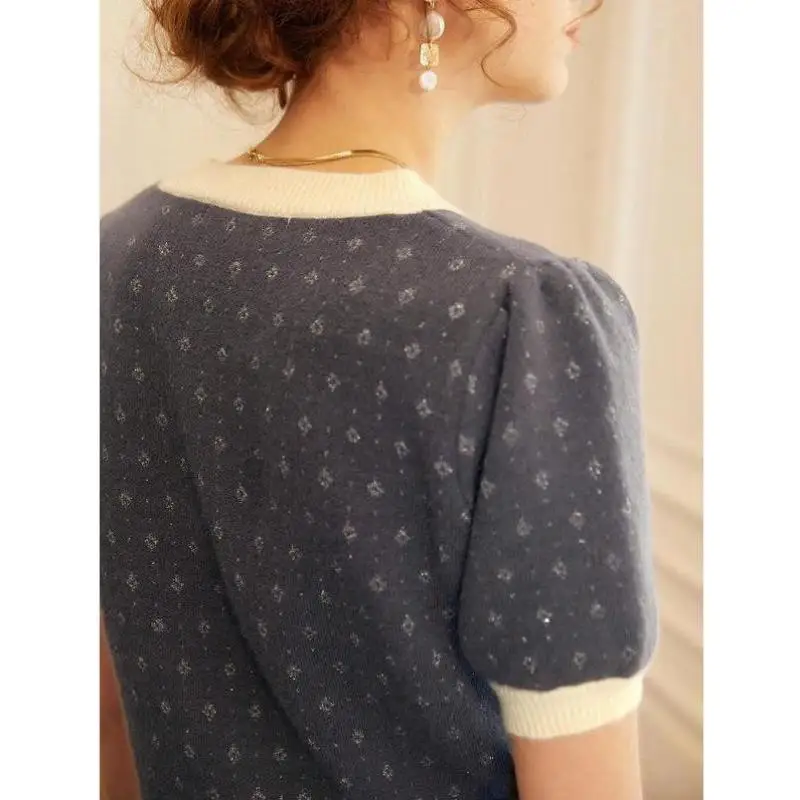 Women's Casual Knitted Sweater with Embroidery Print Coolmax Fiber Ciwalk Collar Nine Sve Length Deformable
Women's Casual Knitted Sweater with Embroidery Print Coolmax Fiber Ciwalk Collar Nine Sve Length Deformable