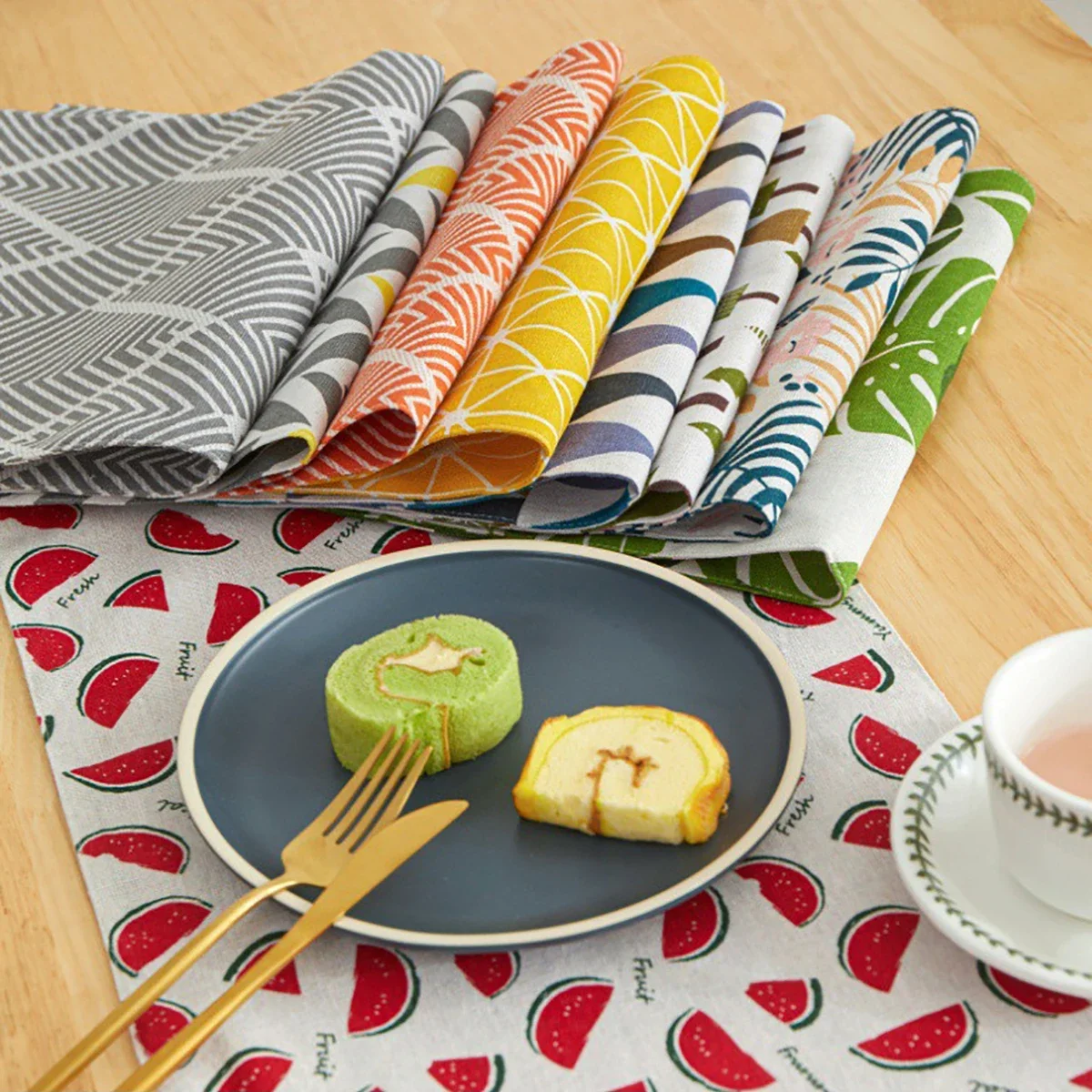 4 Pcs/Set Simple Tableware Mat Rectangle Individual Placemats Heat Insulation Dining Table Mat Table Decoration And Accessories
4 Pcs/Set Simple Tableware Mat Rectangle Individual Placemats Heat Insulation Dining Table Mat Table Decoration And Accessories