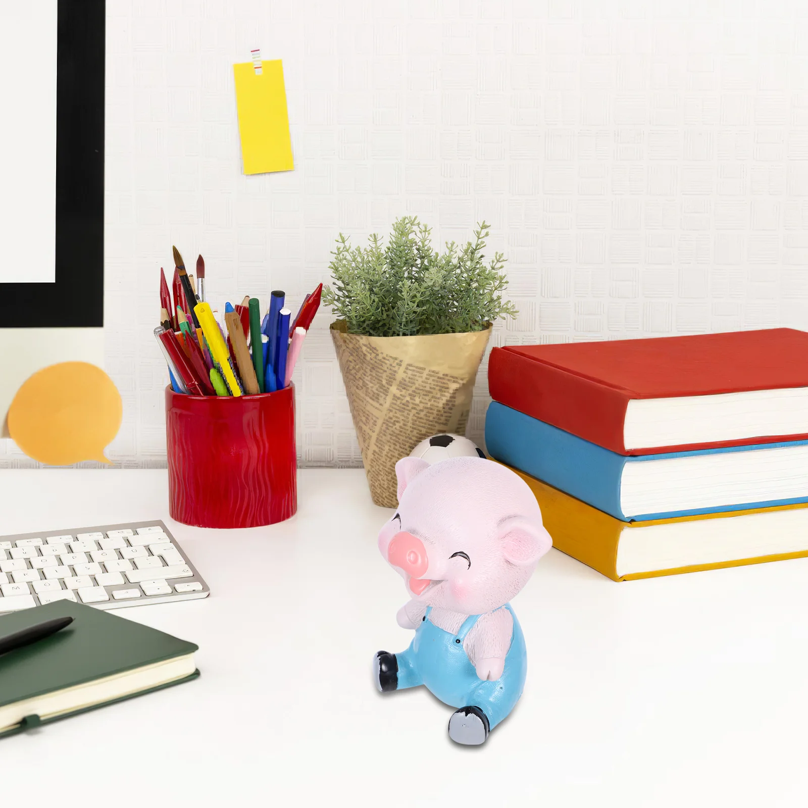 1Pcs Piggy Shaking Head Cartoon Creative Resin Nodding Pig Ornament Car Home Office Decoration Gift for Driver Dad Husband
1Pcs Piggy Shaking Head Cartoon Creative Resin Nodding Pig Ornament Car Home Office Decoration Gift for Driver Dad Husband