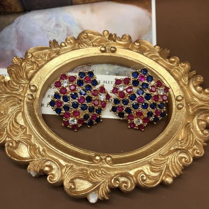 Retro Flower Shape, Full of Diamonds, Silver Needle Studs, Women's Fashion, Light Luxury, High-end Temperament, Earrings, Women'
Retro Flower Shape, Full of Diamonds, Silver Needle Studs, Women's Fashion, Light Luxury, High-end Temperament, Earrings, Women'