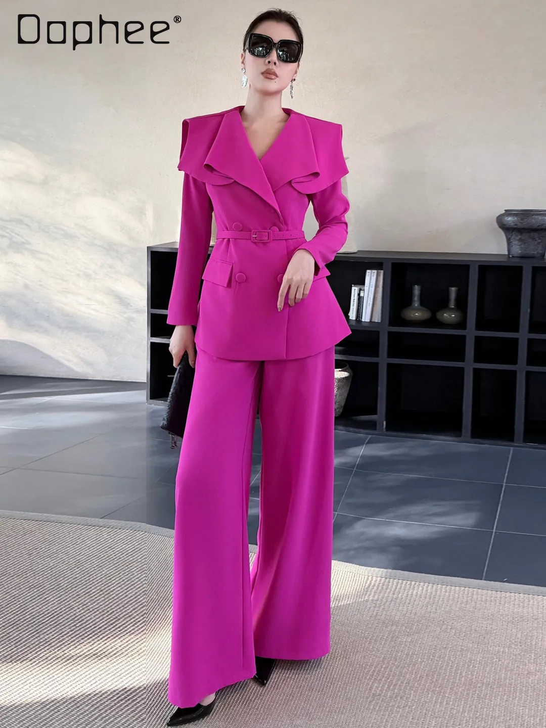 Temperament Professional Suit Outfits 2026 Spring New High-end Light Luxury Lotus Leaf Collar Suit Wide-leg Pants Two-piece Set
Temperament Professional Suit Outfits 2026 Spring New High-end Light Luxury Lotus Leaf Collar Suit Wide-leg Pants Two-piece Set