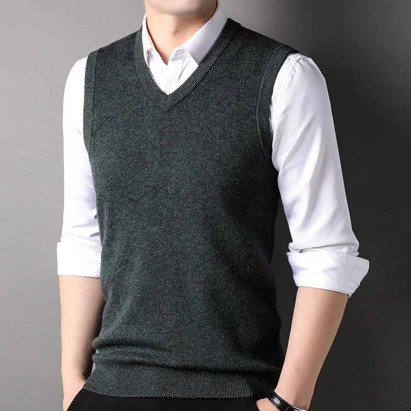 High Quality Pure Wool Vest 2025Autumn and Winter New Business Casual V-neck Waistcoats Solid Color Sweater Men's Knitted Vest
High Quality Pure Wool Vest 2025Autumn and Winter New Business Casual V-neck Waistcoats Solid Color Sweater Men's Knitted Vest