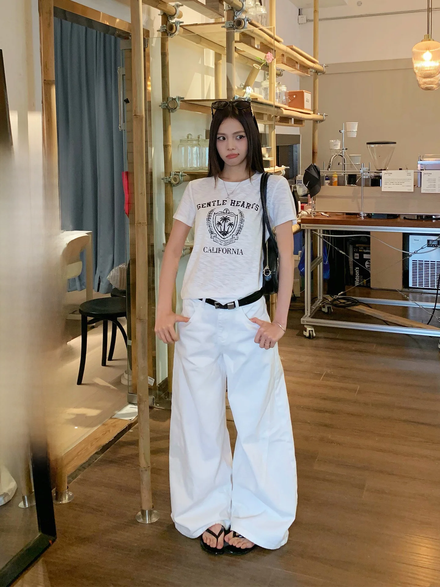 High Waist Straight Leg Cotton Casual Pants Women Summer High Waist Korean Style Lazy Loose Wide Leg Pants Commute Style
High Waist Straight Leg Cotton Casual Pants Women Summer High Waist Korean Style Lazy Loose Wide Leg Pants Commute Style
