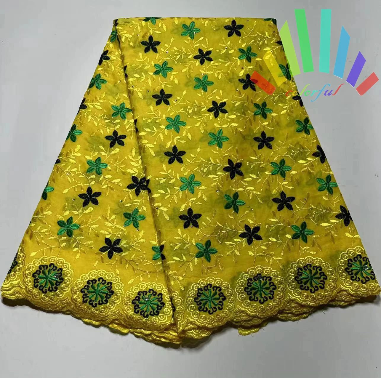 Latest Heavy Beaded Embroidery African 100% Cotton Swiss Voile Popular Dubai Style For Party Wedding 5 Yard Dry Lace Fabric
Latest Heavy Beaded Embroidery African 100% Cotton Swiss Voile Popular Dubai Style For Party Wedding 5 Yard Dry Lace Fabric