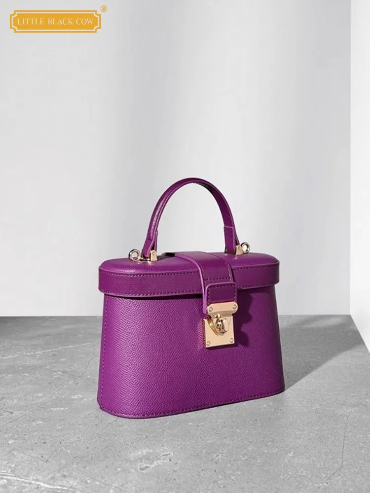 Womens Designer Office Vintage Solid Color Genuine Leather Casual Tote Handbag Small Flap Bag Versatile Shoulder Crossbody Bag
Womens Designer Office Vintage Solid Color Genuine Leather Casual Tote Handbag Small Flap Bag Versatile Shoulder Crossbody Bag