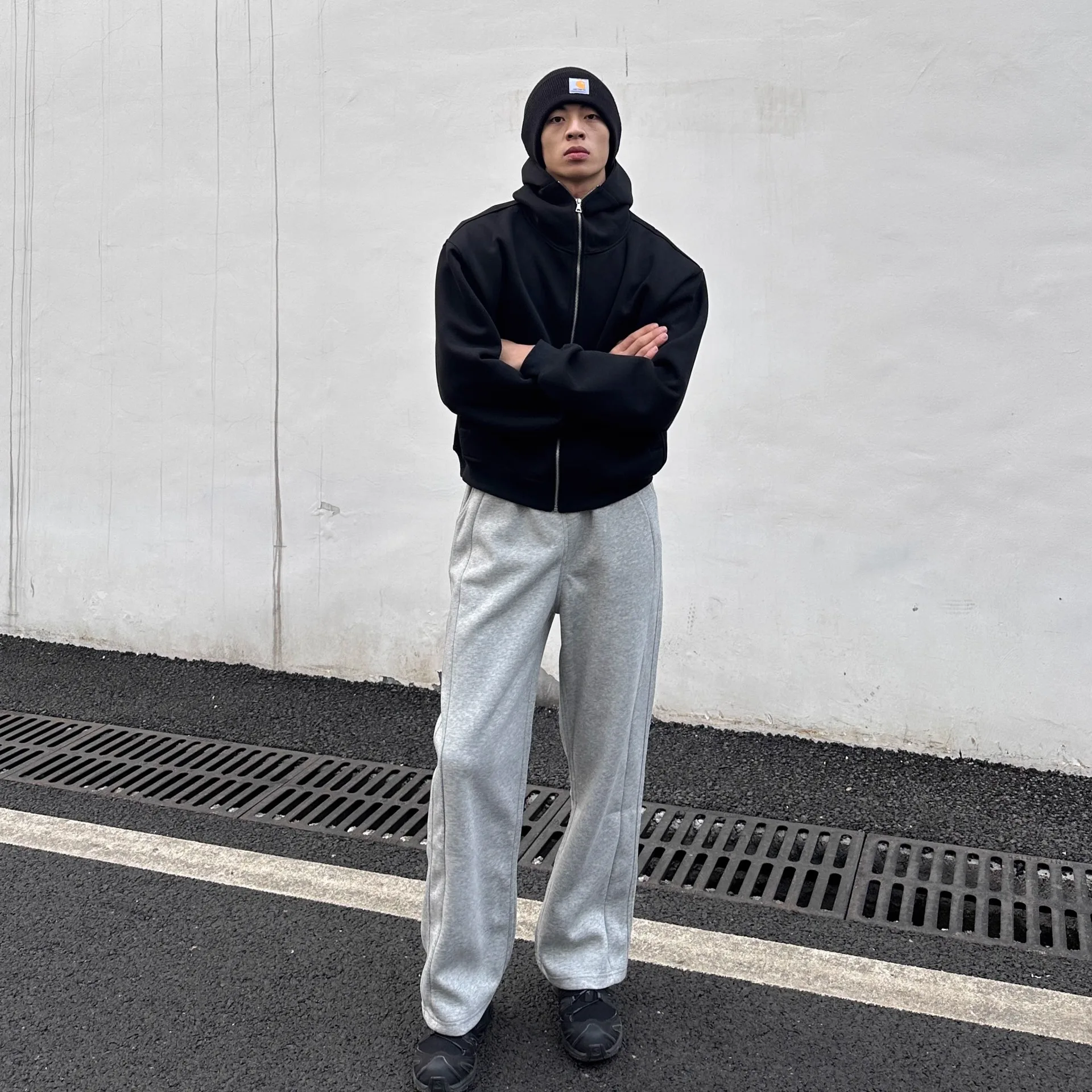 Spring American Retro Scimitar Sweatpants Three-dimensional Cutting Straight Casual Pants
Spring American Retro Scimitar Sweatpants Three-dimensional Cutting Straight Casual Pants