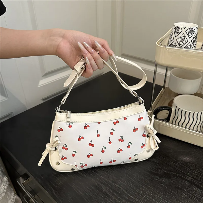 2025 New Floral Print Underarm Bag for Women, Genuine Leather Textured Top Handle Shoulder Purse, Chic & Sophisticated
2025 New Floral Print Underarm Bag for Women, Genuine Leather Textured Top Handle Shoulder Purse, Chic & Sophisticated