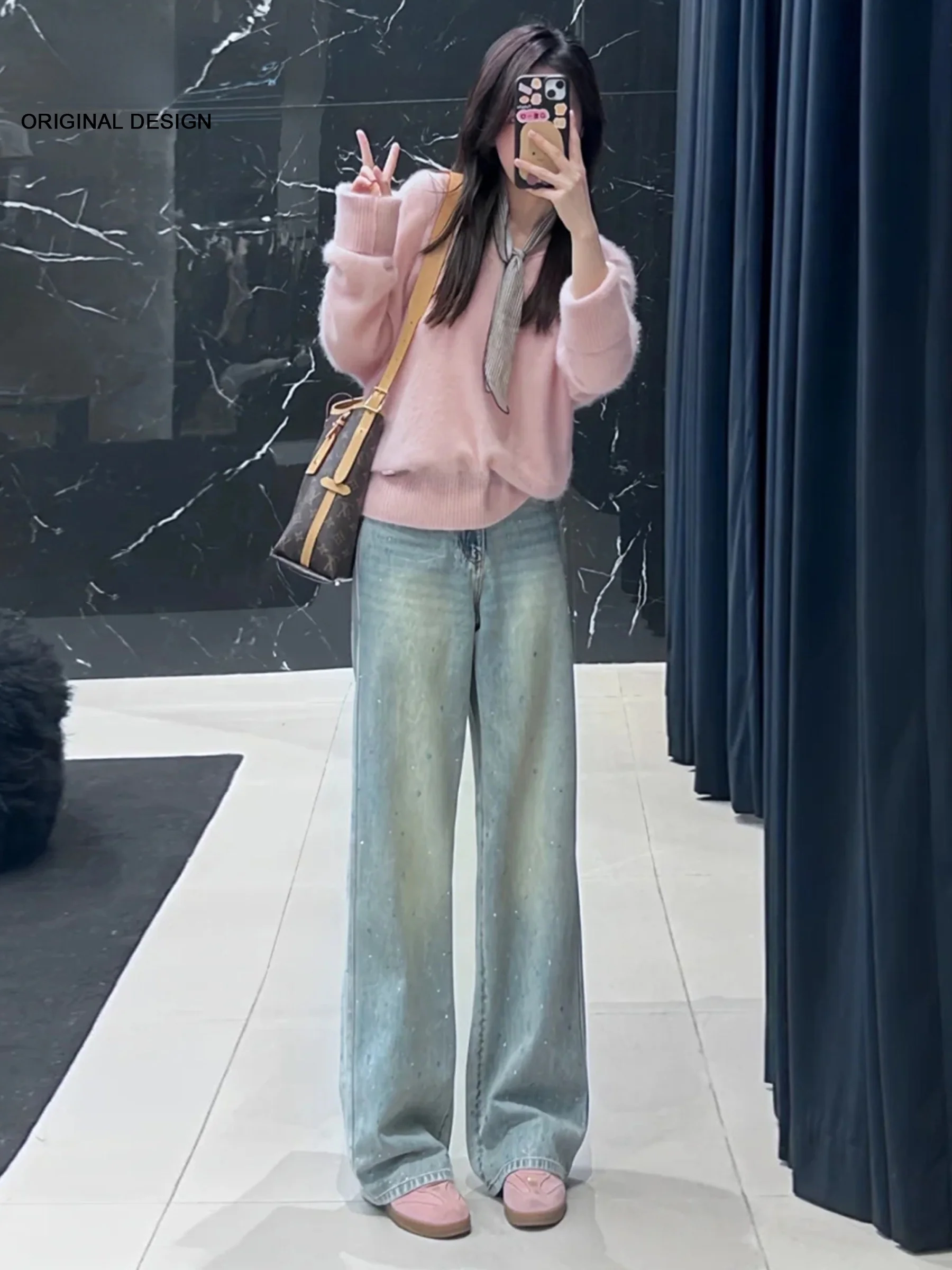 High Waist Wide Leg Denim Jeans Women's Summer New Style Flashing Loose Straight Cut Jeans American Style Casual High Waist
High Waist Wide Leg Denim Jeans Women's Summer New Style Flashing Loose Straight Cut Jeans American Style Casual High Waist