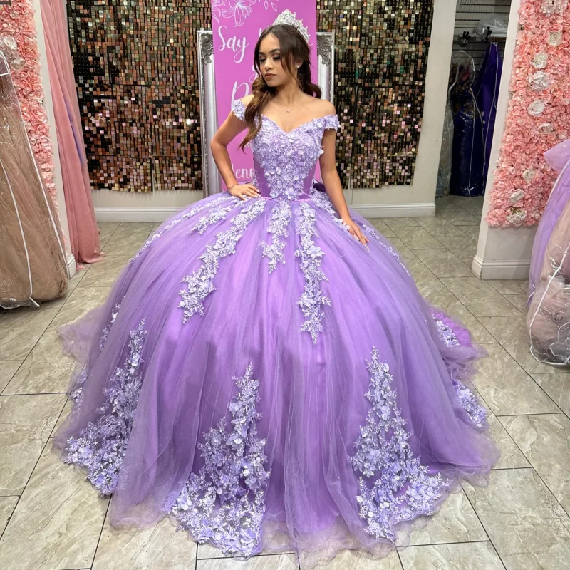 Customized Lavender Purple Off Shoulder Quinceanera Dress Lace Tul Long tail 3D flower Bow vestidos de 15 Quinceanera
Customized Lavender Purple Off Shoulder Quinceanera Dress Lace Tul Long tail 3D flower Bow vestidos de 15 Quinceanera
