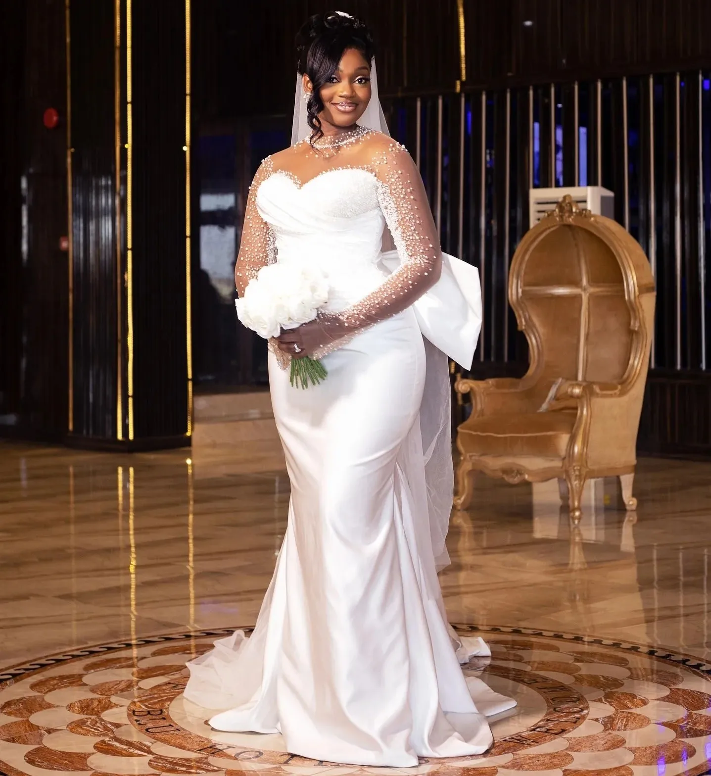 Elegant Wedding Dress 2026 Illusion High Collar Pearls Beads Long Sleeves Satin Bridal Bride Gown Vestido de Noiva Robe Mariage
Elegant Wedding Dress 2026 Illusion High Collar Pearls Beads Long Sleeves Satin Bridal Bride Gown Vestido de Noiva Robe Mariage