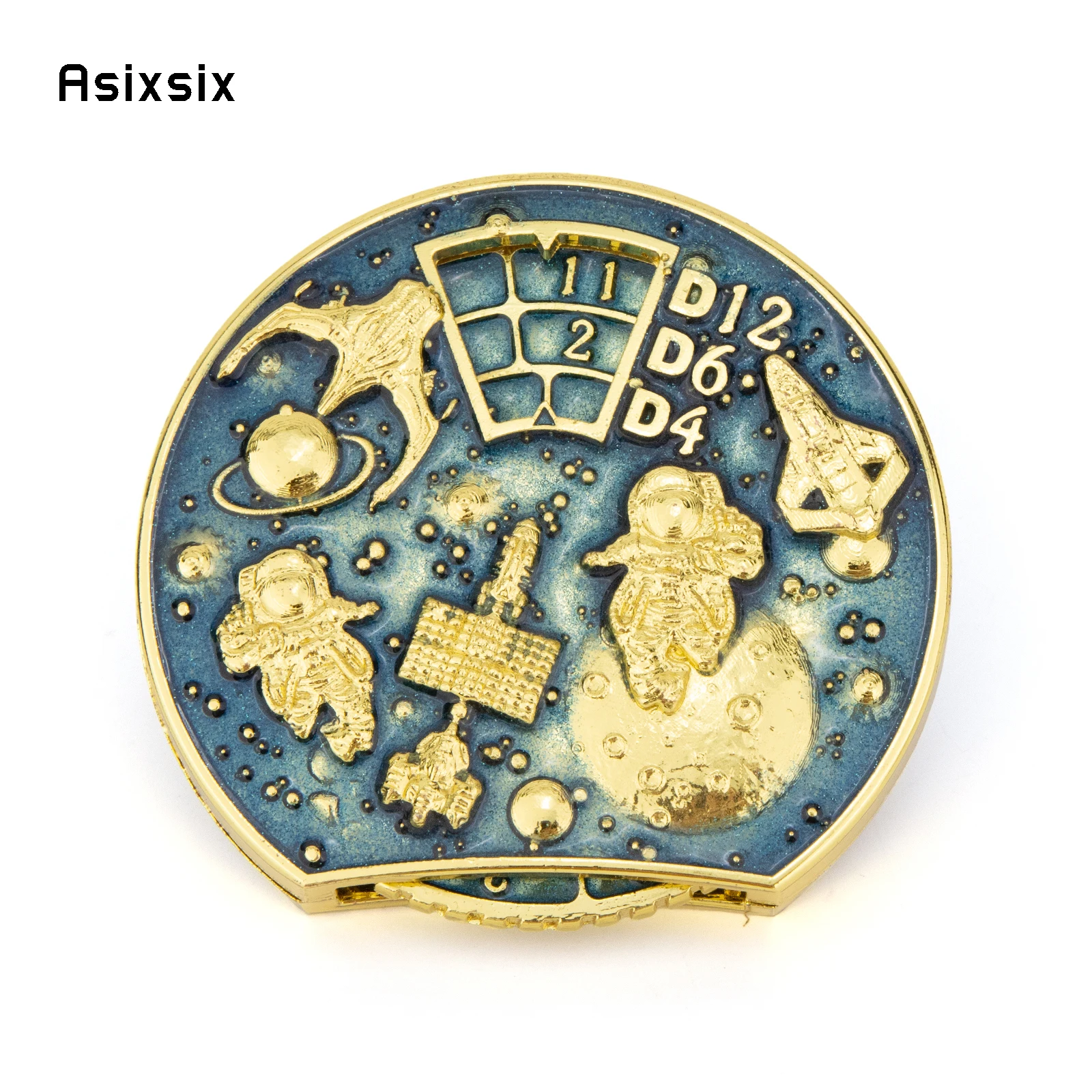 Золотисто-зеленая игрушка в стиле астронавта с вращающимся колесом и играми для многопользовательской игры, с системой подсчета кубиков
Золотисто-зеленая игрушка в стиле астронавта с вращающимся колесом и играми для многопользовательской игры, с системой подсчета кубиков