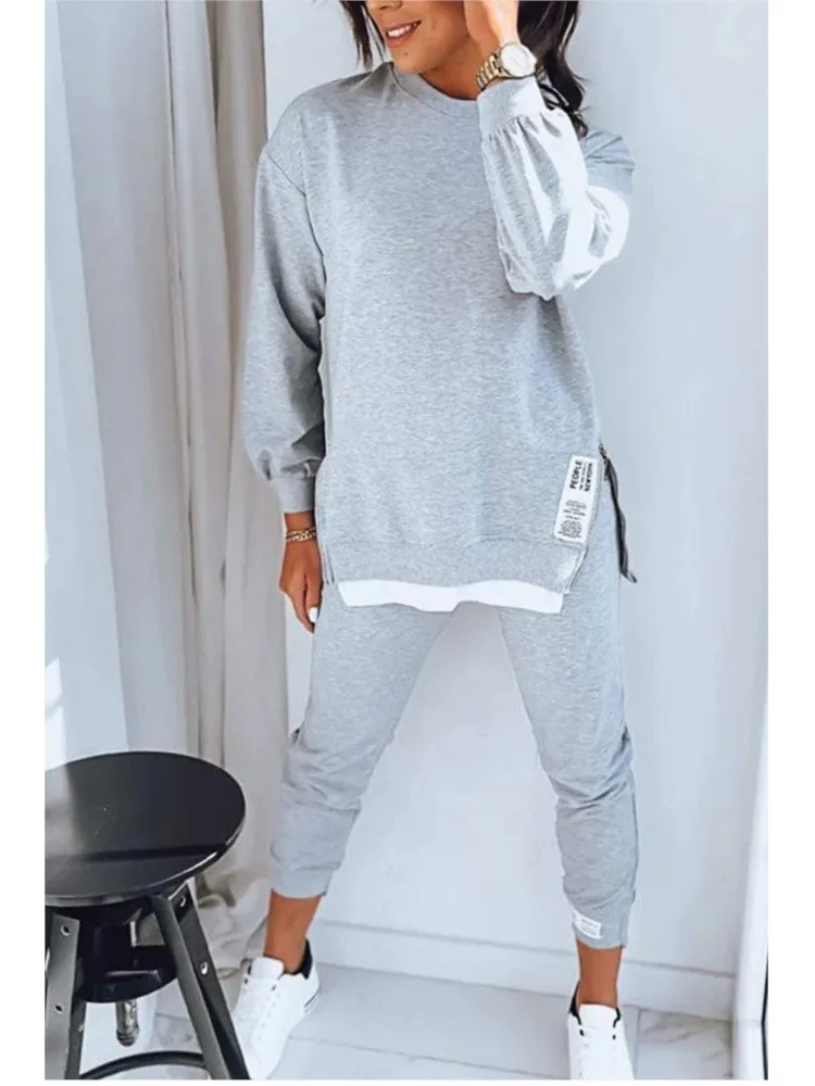 Autumn Winter Casual Loose Sweatshirt + Long Pants Two Piece Set For Women Fashion O Neck Pullover Sports Suit New Women Clothes
Autumn Winter Casual Loose Sweatshirt + Long Pants Two Piece Set For Women Fashion O Neck Pullover Sports Suit New Women Clothes