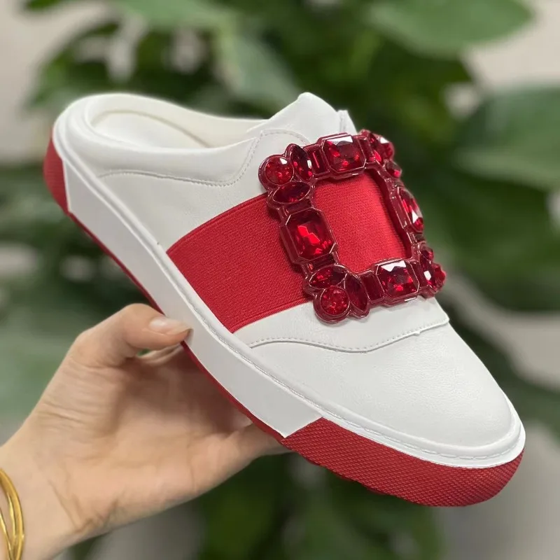 New Women's Shoes Luxury Rhinestone Muller Slippers for Woman Fashion Leather Sports Casual Shoes Designer Shoes Zapatos Mujer
New Women's Shoes Luxury Rhinestone Muller Slippers for Woman Fashion Leather Sports Casual Shoes Designer Shoes Zapatos Mujer