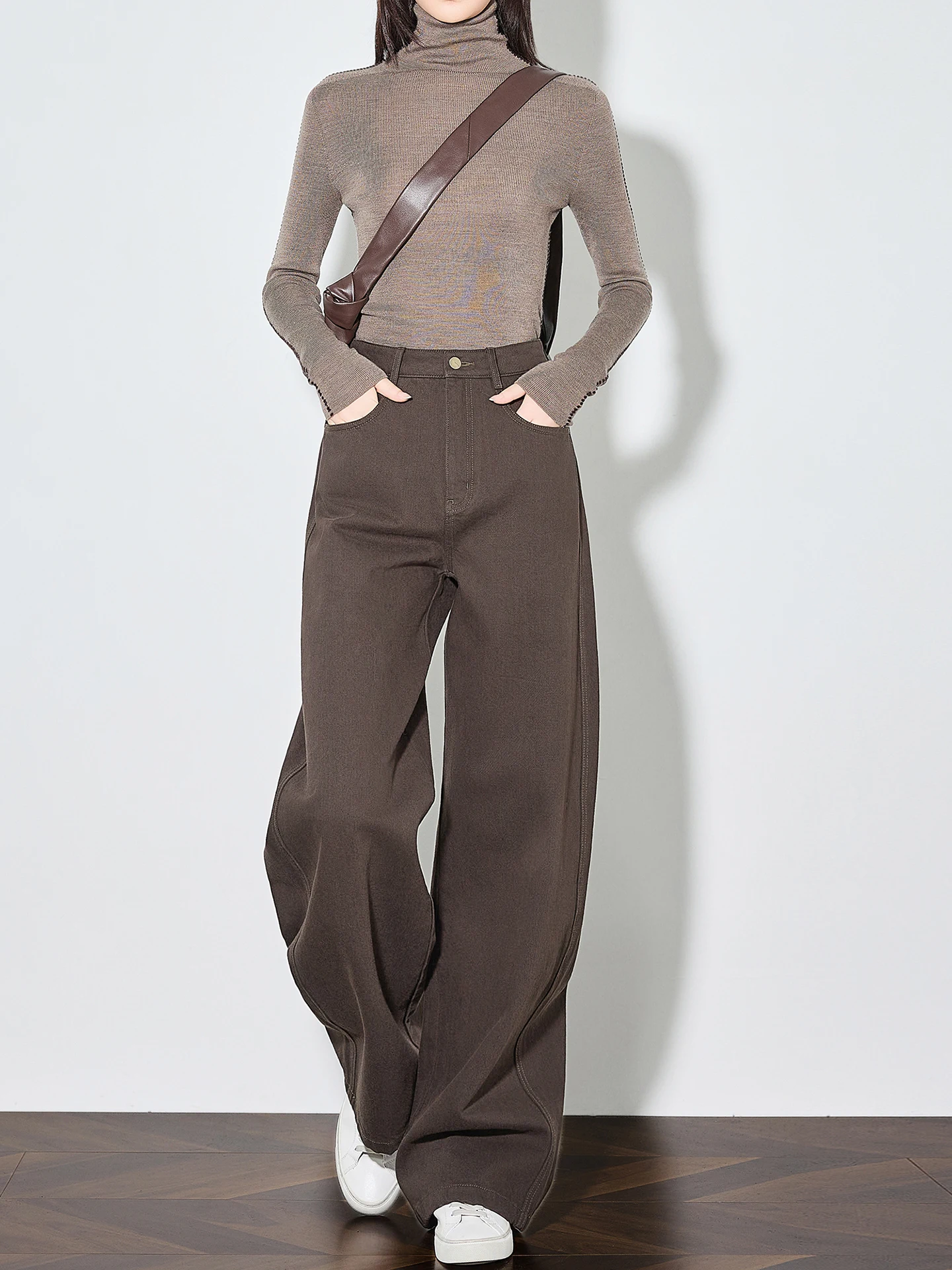 Женские зимние джинсы с высокой талией, прямые, свободные, широкие штанины, из 100% хлопка, цвета темного кофе, для повседневной носки
Женские зимние джинсы с высокой талией, прямые, свободные, широкие штанины, из 100% хлопка, цвета темного кофе, для повседневной носки