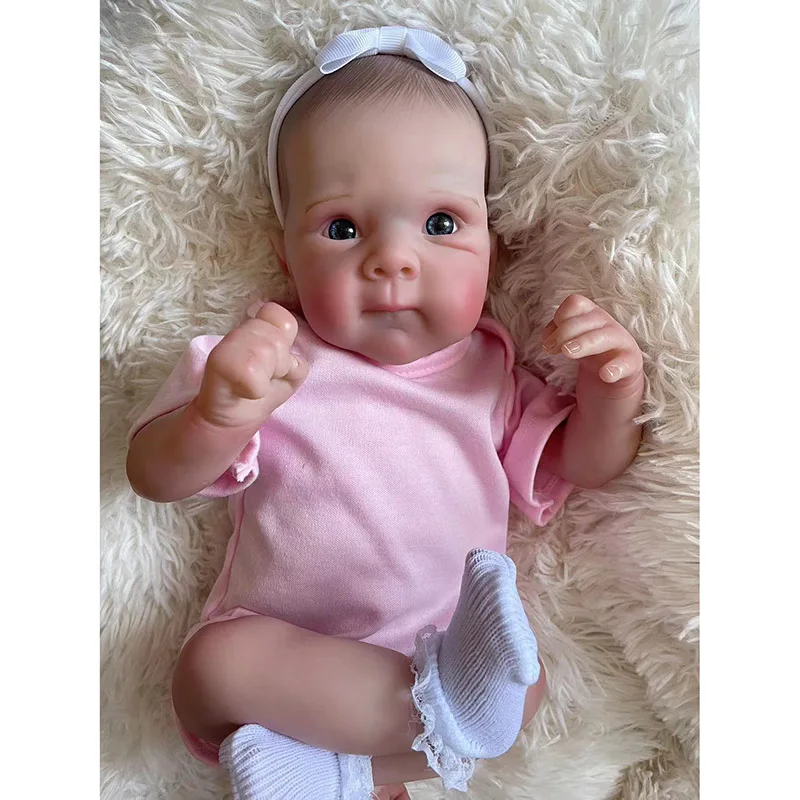 45cm Bettie Reborn Newborn Lifelike Soft Touch Cuddly Baby Multiple Layers Painting 3D Skin with Visible Veins
45cm Bettie Reborn Newborn Lifelike Soft Touch Cuddly Baby Multiple Layers Painting 3D Skin with Visible Veins