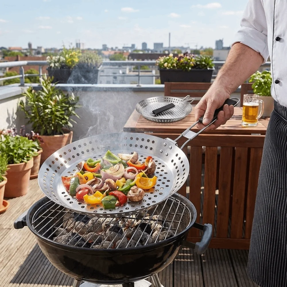 Portable Stainless Steel Vegetable Grill Basket Circular Non Stick Grilling Skillet Folding Wood Handle BBQ Plate Camping
Portable Stainless Steel Vegetable Grill Basket Circular Non Stick Grilling Skillet Folding Wood Handle BBQ Plate Camping