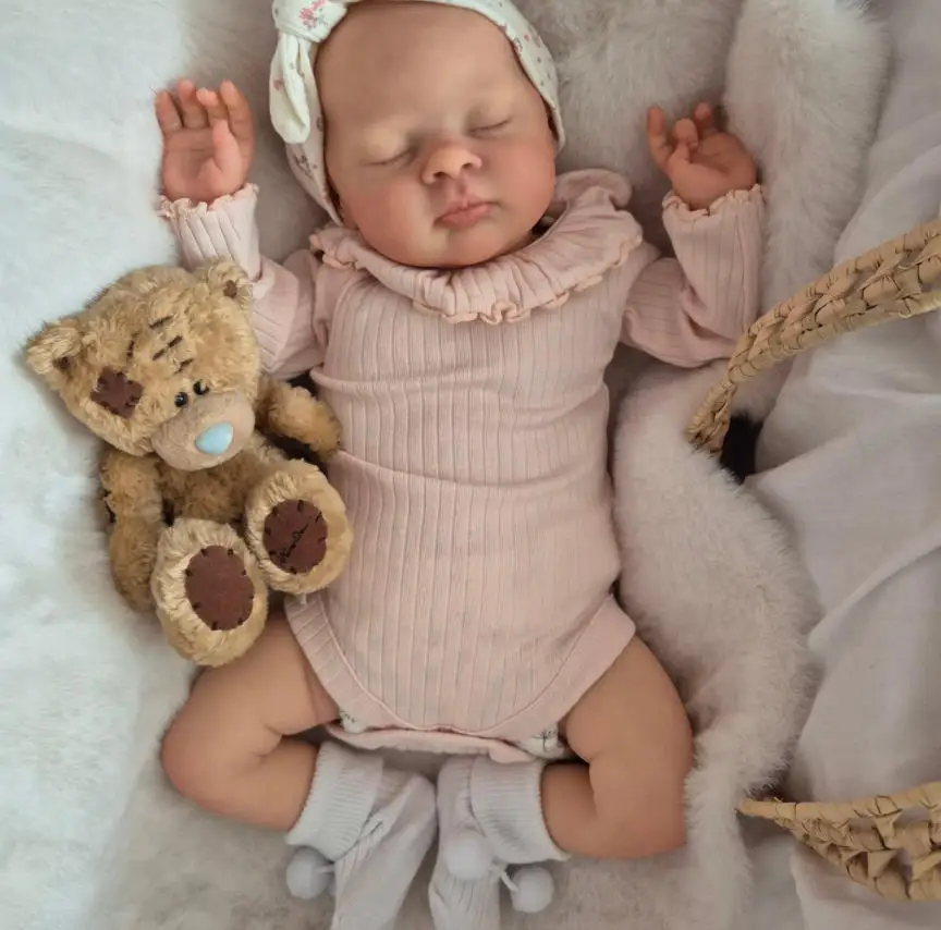 NPK 19'' Unassembled Reborn Esenia Hand Painted Doll Kit 3D Skin with Visible Veins DIY Doll Parts with Cloth Body
NPK 19'' Unassembled Reborn Esenia Hand Painted Doll Kit 3D Skin with Visible Veins DIY Doll Parts with Cloth Body