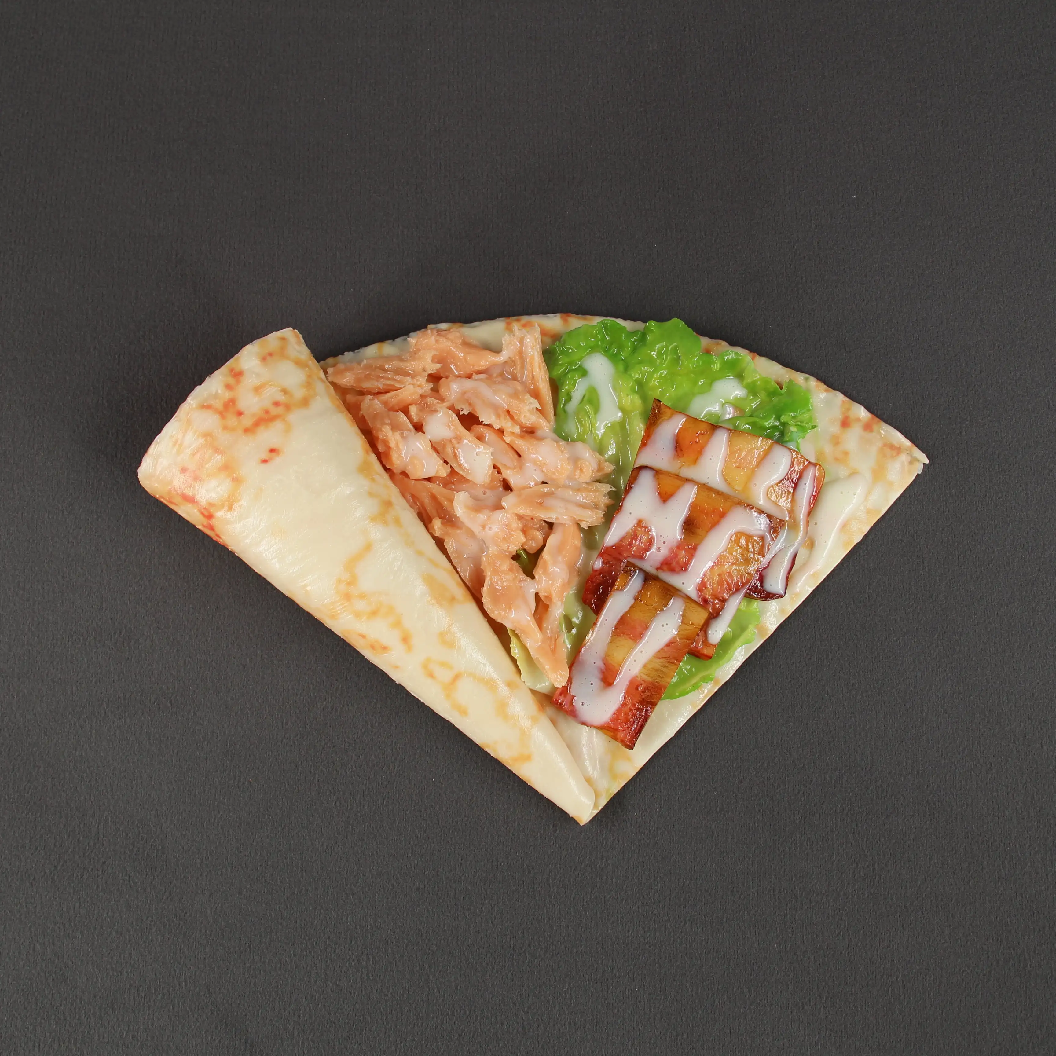 Realistic Fake Salted Cheese Lettuce Meat Crepe Display For Photo Shoot Food Sample Hotel Decoration Photography Props Size 1:1
Realistic Fake Salted Cheese Lettuce Meat Crepe Display For Photo Shoot Food Sample Hotel Decoration Photography Props Size 1:1