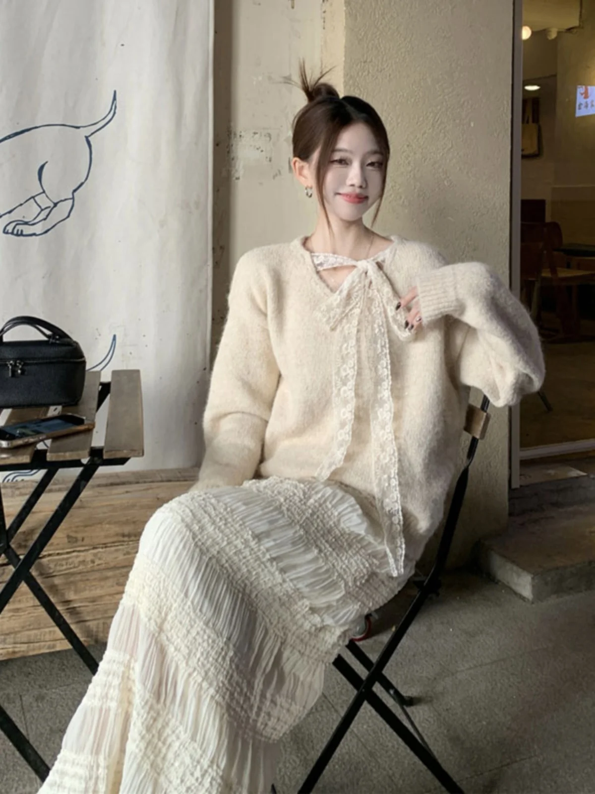 Korean Style Sweater And Lace Skirt Set Spring Fashion Two-Piece Outfit Comfortable Cotton Long Sleeve round Neck Knitwear
Korean Style Sweater And Lace Skirt Set Spring Fashion Two-Piece Outfit Comfortable Cotton Long Sleeve round Neck Knitwear