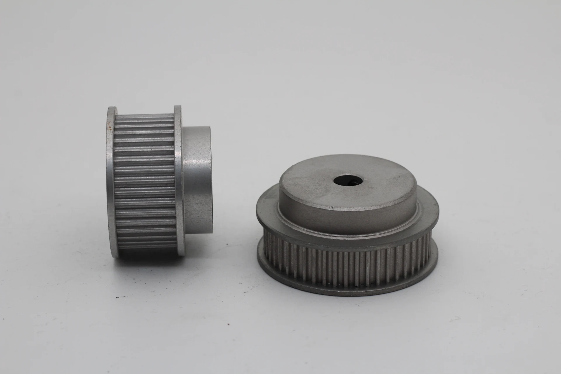 HTD 5M 46 Teeth Timing Pulley with Bore 5mm-20mm for 15/20mm Belt - Mechanical Drive Pulley for Precision Applications
HTD 5M 46 Teeth Timing Pulley with Bore 5mm-20mm for 15/20mm Belt - Mechanical Drive Pulley for Precision Applications