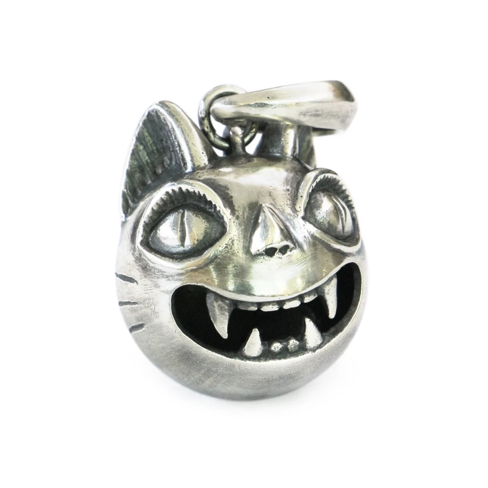 925 Sterling Silver Cute Hollow Round Bell Cat Charms Pendant TA279 (can make sound)
925 Sterling Silver Cute Hollow Round Bell Cat Charms Pendant TA279 (can make sound)