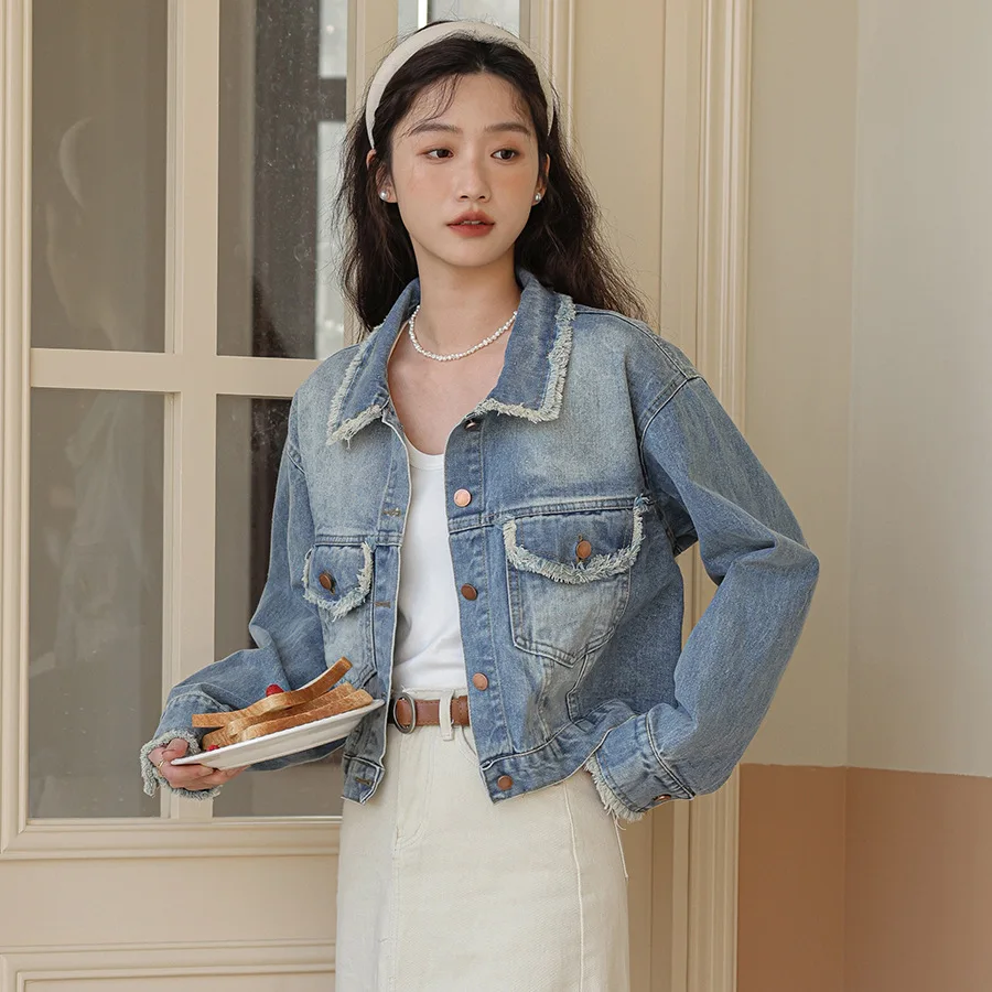 Blue Denim Jacket Women Korean Fashion Retro Tassel Pocket Lapel Loose Short Coat Women Street Trend Y2K Jean Jacket Tops
Blue Denim Jacket Women Korean Fashion Retro Tassel Pocket Lapel Loose Short Coat Women Street Trend Y2K Jean Jacket Tops