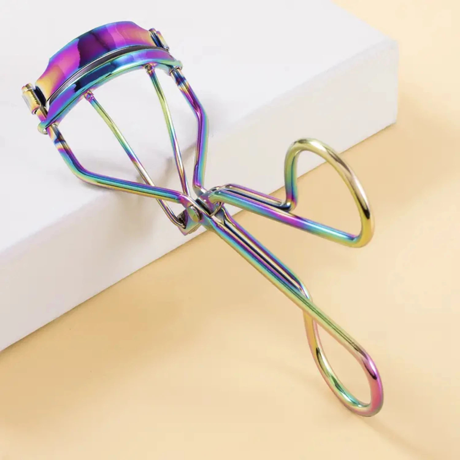 Sale Alert: High-Quality Eyelash Curler for Dramatic, Stunning Lashes - Must-Have Makeup Accessory for Perfectly Curled Eyelashe
Sale Alert: High-Quality Eyelash Curler for Dramatic, Stunning Lashes - Must-Have Makeup Accessory for Perfectly Curled Eyelashe