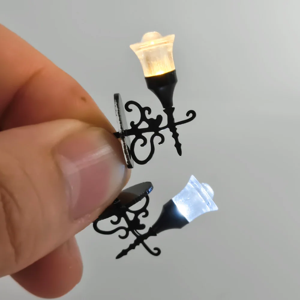 2pcs 12V Miniature LED Wall Light Model ABS Wall Lamp for Dollhouse Decoration, Dioramas, Micro Landscape, DIY Model Building
2pcs 12V Miniature LED Wall Light Model ABS Wall Lamp for Dollhouse Decoration, Dioramas, Micro Landscape, DIY Model Building
