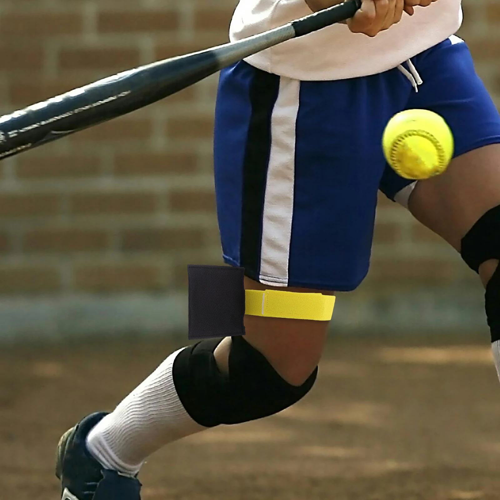 Training Band For Softball Pitching Practice Aid Wear-Resistant Leg Strap Outdoor Sports Equipment Pitching Trainer Tool 
Training Band For Softball Pitching Practice Aid Wear-Resistant Leg Strap Outdoor Sports Equipment Pitching Trainer Tool