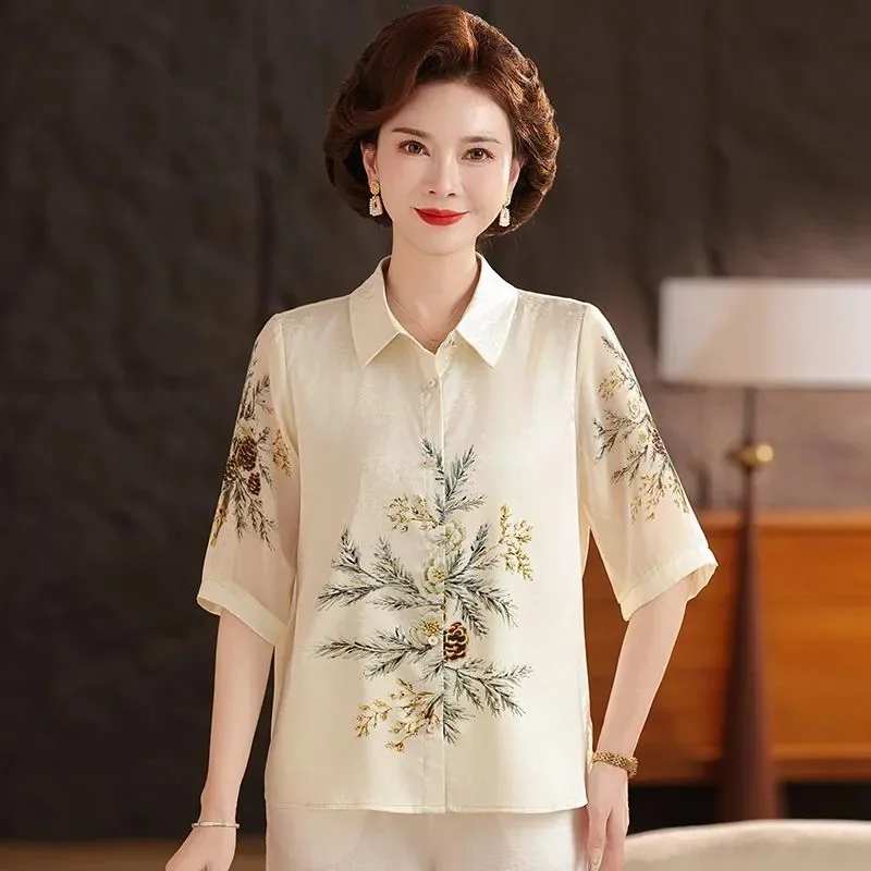 Women Floral Embroidered Blouse Short Sleeve Elegant Chiffon Casual Shirt
Women Floral Embroidered Blouse Short Sleeve Elegant Chiffon Casual Shirt
