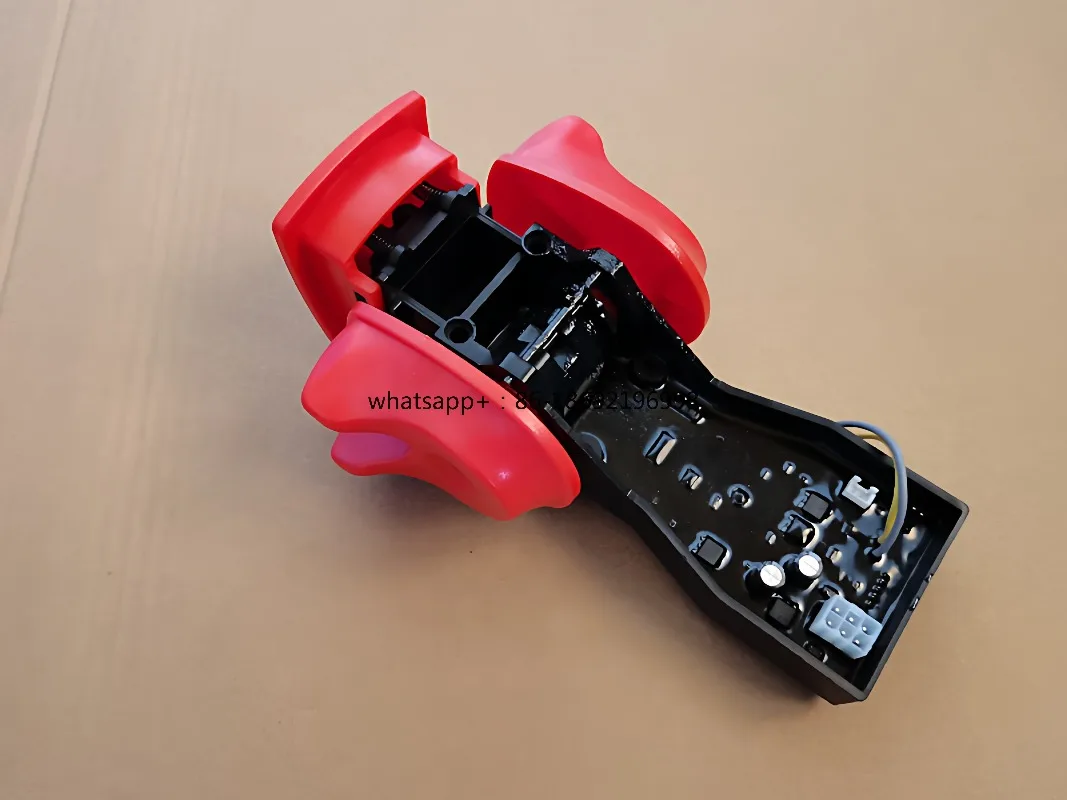 Little King Kong CBD15-170HA Accelerator Assembly 170HA Walking Switch Assembly Acceleration Knob
Little King Kong CBD15-170HA Accelerator Assembly 170HA Walking Switch Assembly Acceleration Knob