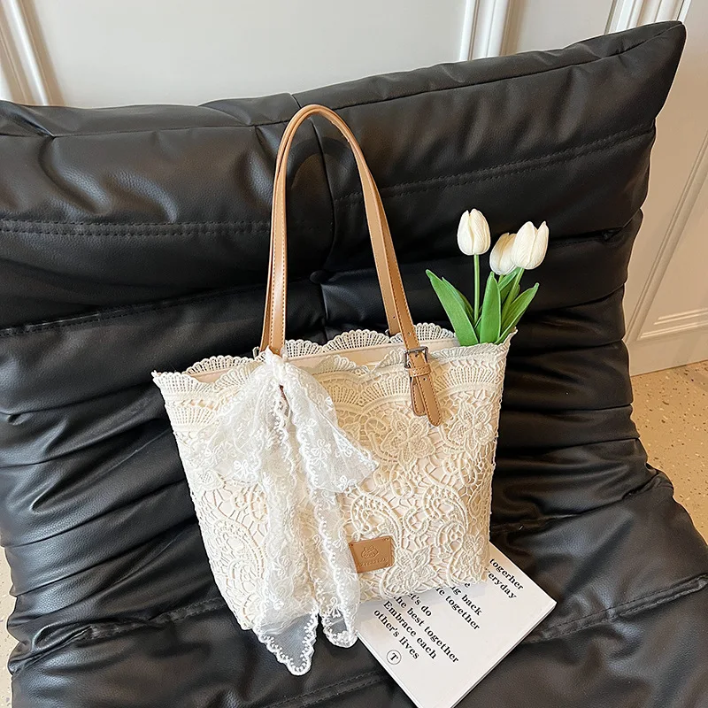 2025 French Lace Trim Tote Bag Summer Boho Beach Bag for Women Spacious Shoulder Purse with Crochet Details
2025 French Lace Trim Tote Bag Summer Boho Beach Bag for Women Spacious Shoulder Purse with Crochet Details