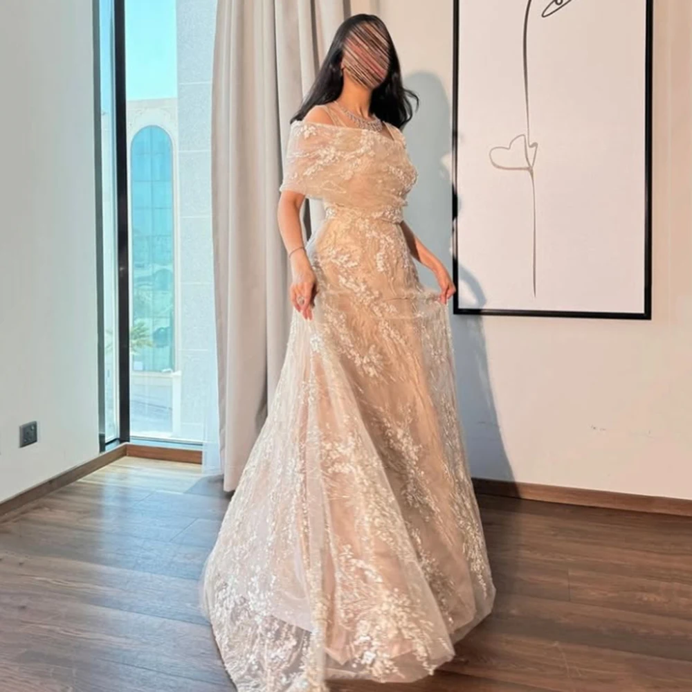 Customized Beige Off the Shoulder A-line Evening Dress Lace Appliques Spaghetti Strape Party Prom Gown Floor Length Prom Gowns
Customized Beige Off the Shoulder A-line Evening Dress Lace Appliques Spaghetti Strape Party Prom Gown Floor Length Prom Gowns